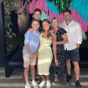 Meet your Posher, Karin